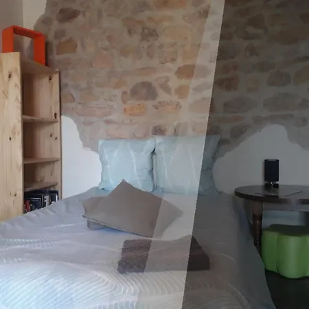 Odyssee Guest house *